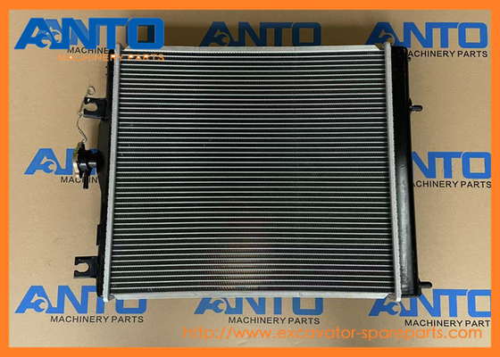 20T-03-81110 20T0381110 Δεξαμενή Νερού Ψυγείου KOMATSU Ανταλλακτικά Εκσκαφέα Για PC30R-8 PC35R-8 PC40R-8